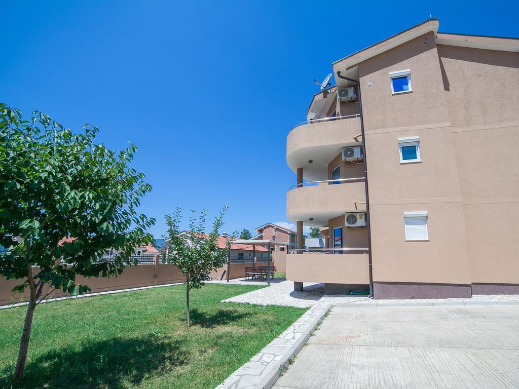 Apartments Urban Wild Kotor Bagian luar foto