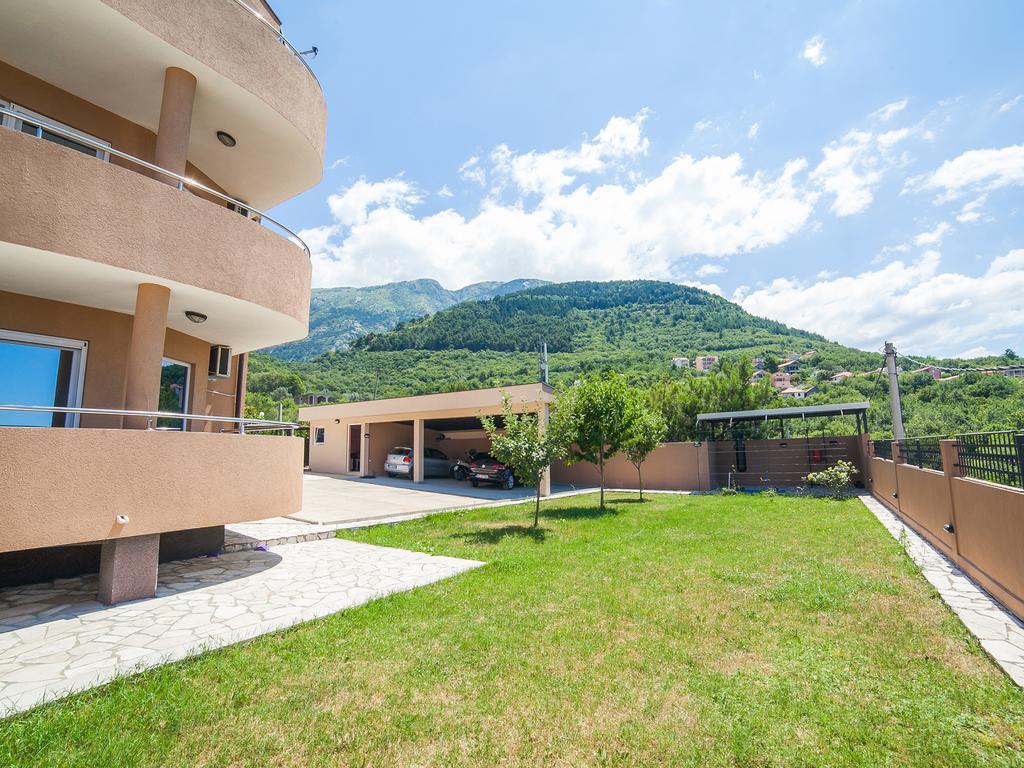 Apartments Urban Wild Kotor Bagian luar foto